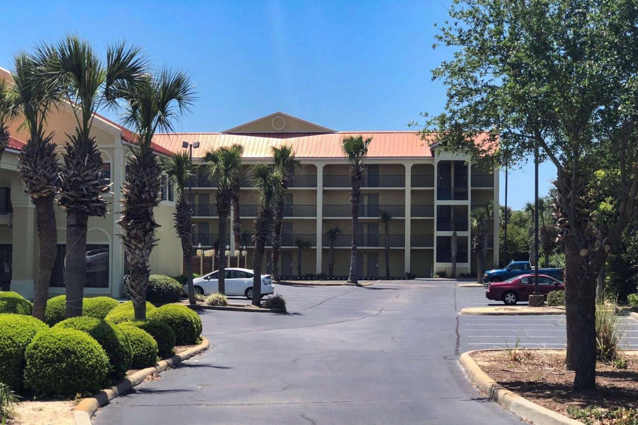 Quality Inn & Suites Miramar Beach Exteriér fotografie