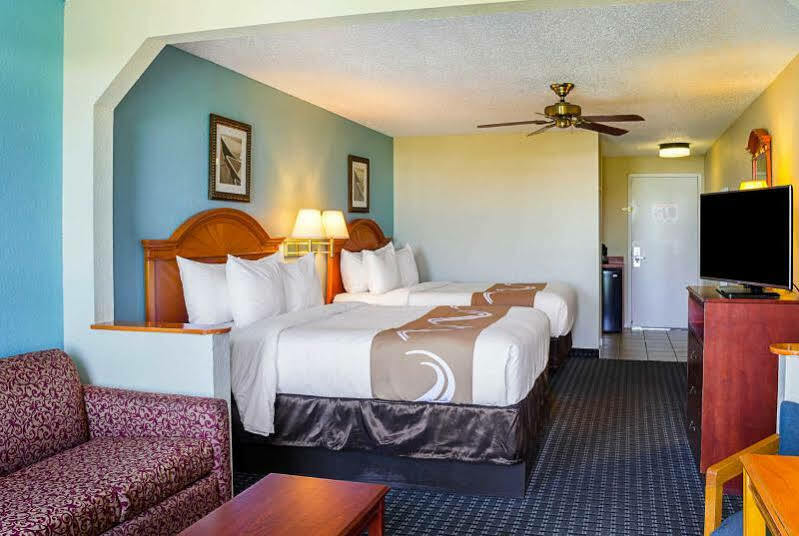 Quality Inn & Suites Miramar Beach Exteriér fotografie